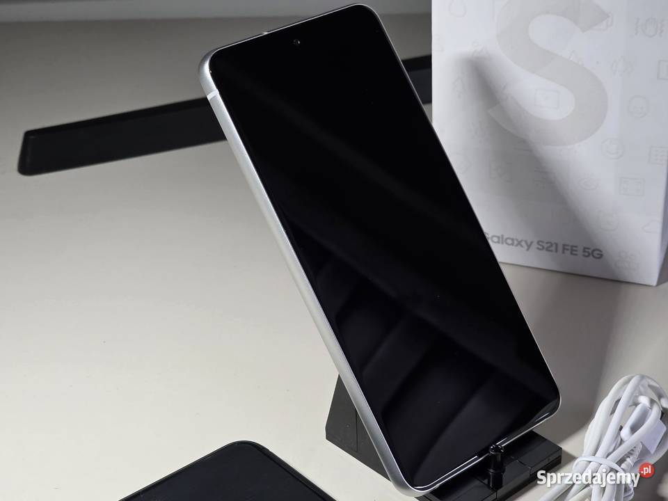 Sprzedam smartfon Samsung Galaxy S21 FE 5G 128GB Dąbrowa Górnicza