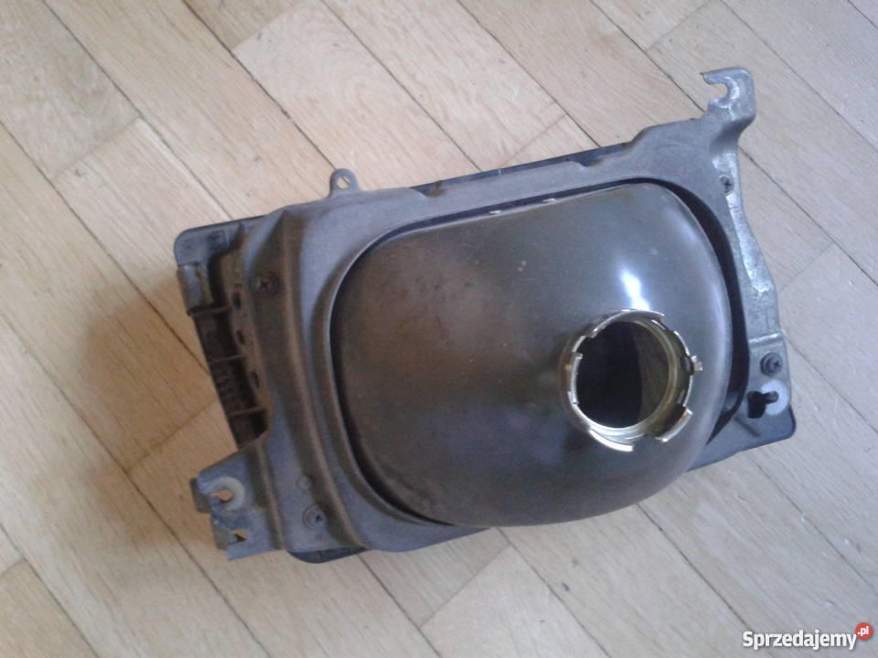 REFLEKTOR LAMPA PRZÓD MITSUBISHI TREDIA 1984r Bielsk Podlaski