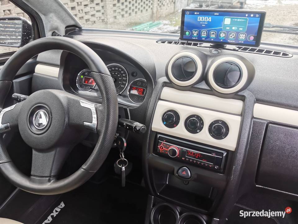 Aixam Crossover 2014r L7e 21 B1 4 os fakVAT23 światła przeciwmgielne