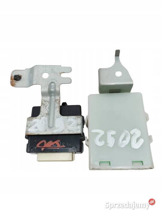 MODUŁ ŚWIATEŁ ZAMKA KPL 84051AJ010 88035FG010 Komputery