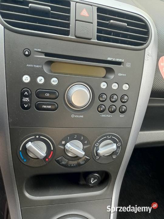 Suzuki SPLASH 13 D Rok produkcji 2003 Zbąszyń