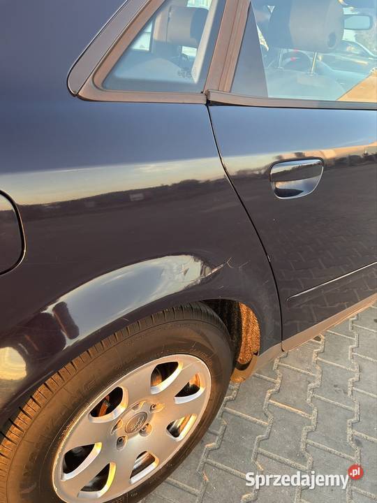 AUDI A4 b6 19 TDI 2003 nieuszkodzony