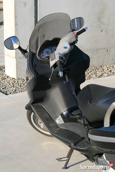 Skuter Piaggio X8 125 3 kat B przygotowany do Lublin