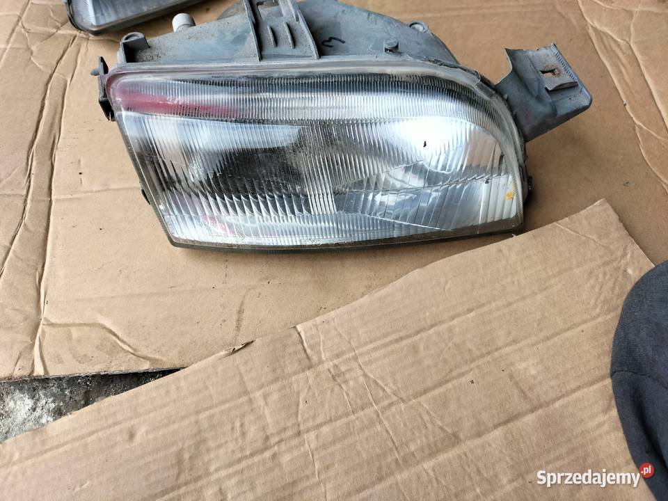 FIAT PUNTO 1 LAMPA PRZÓD PRAWA Kamień-Kolonia