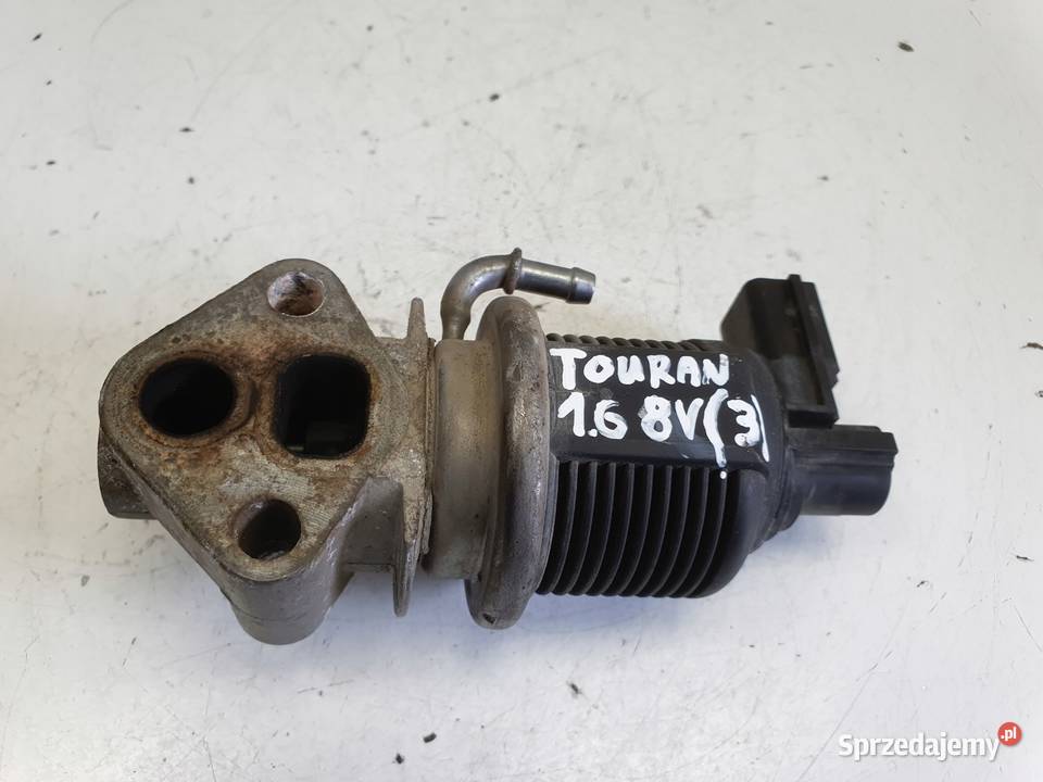VW Touran 16 8V ZAWÓR EGR 06A131501R osobowe Recyrkulacja spalin EGR lubelskie Chełm