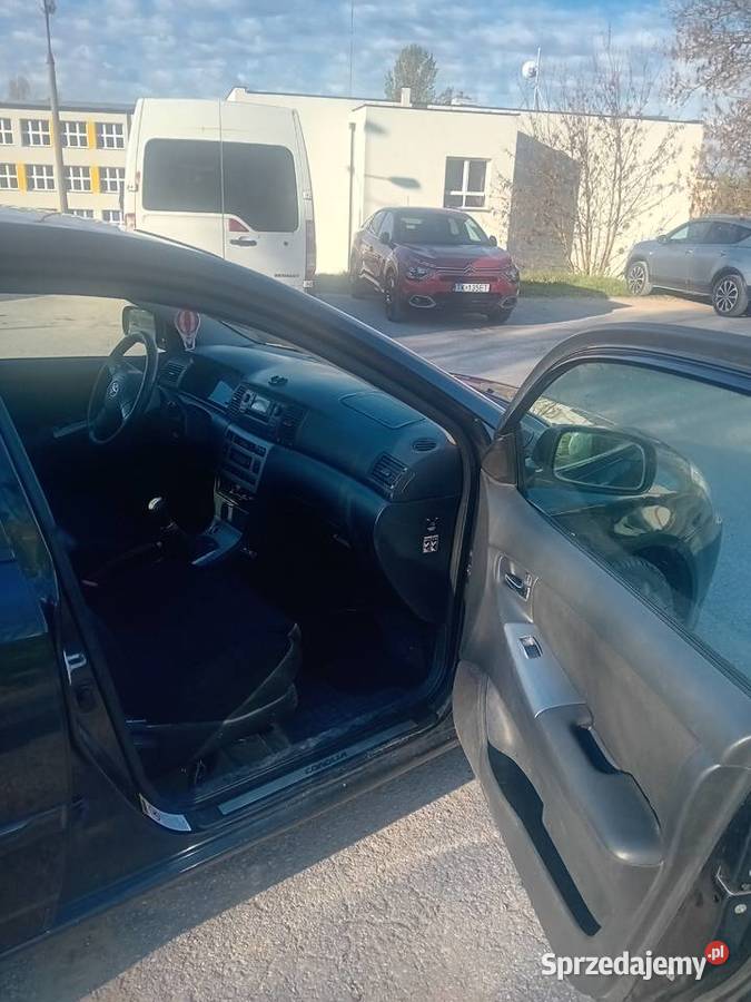 Toyota corolla 20 d4d 116 czarna sprawna 5 drzwi Corolla Kielce