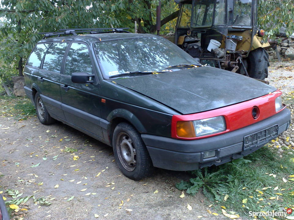 VW Passat 18 KAT benzyna w całości na części Lubomierz
