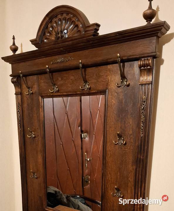 Stara Drewniana Garderoba Gliwice