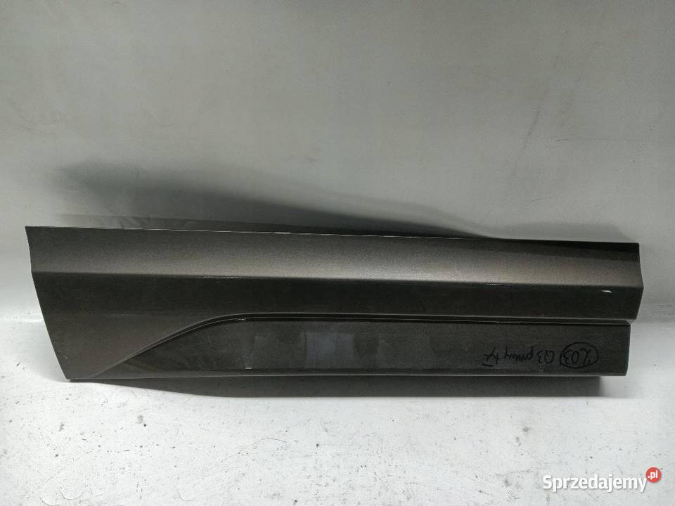 LISTWA OSŁONA DRZWI PRAWY TYŁ AUDI Q3 8U 12R