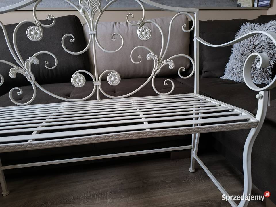 Ławka metalowa styl retro do pokoju tarasu Kępno