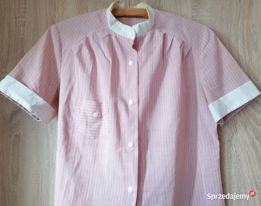 Bluzka damska rozpinanaKoszula z krótkim rękawem