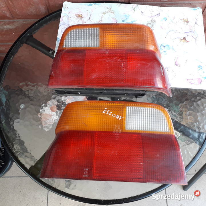 Komplet tylnych lamp Ford Escort mk6mk7 osobowe Żabno