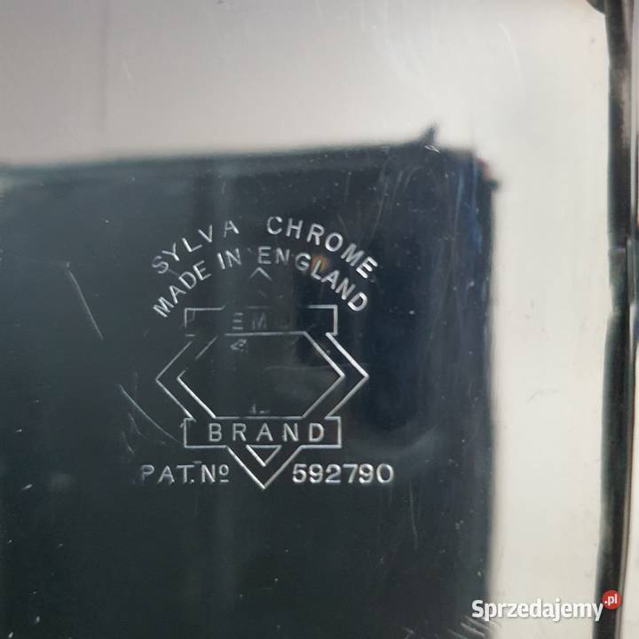 Papierośnica chromowana Pozostałe Nowa Sól