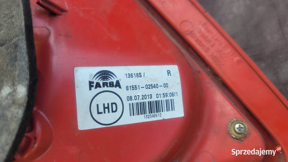 TOYOTA AURIS E15 LIFT 10 LAMPA TYLNA PRAWA Ruda Śląska