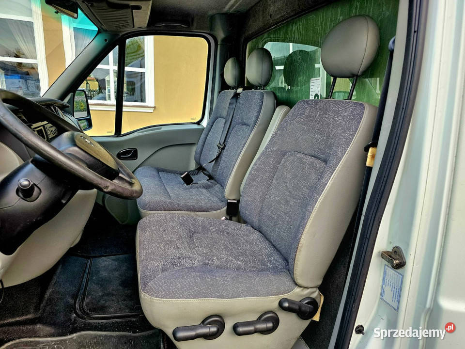 Renault Master 25 DCi 120 Kontener z Windą Klima biały Zagnańsk sprzedam