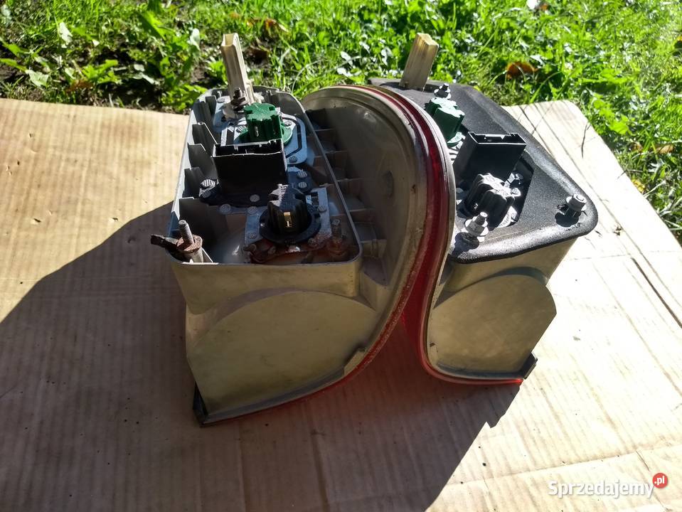 Lampy tylne BMW X5 e 53 sprzedam