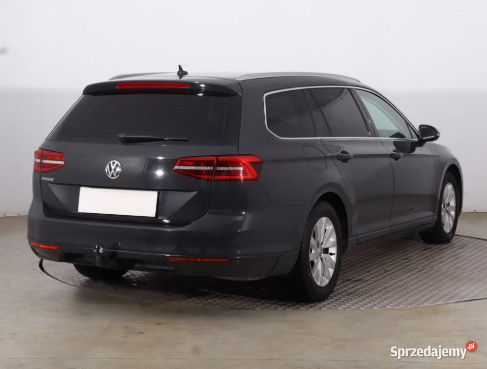 VW Passat 14 TSI relingi dachowe Piaseczno