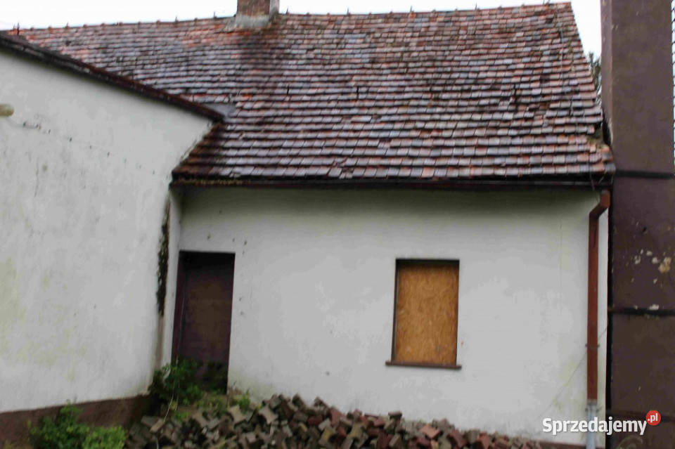 Sprzedam segment domu z działką w ratach bez