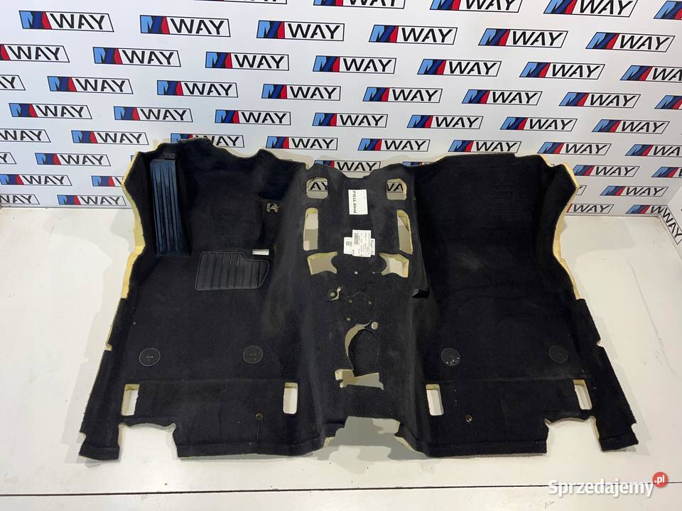BMW F10 WYKŁADZINA PODŁOGOWA PRZÓD PRZEDNIA sprzedam