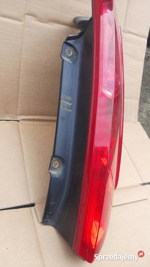 Lampa tylna prawa Fiat Grande Punto prawy tył Dębno