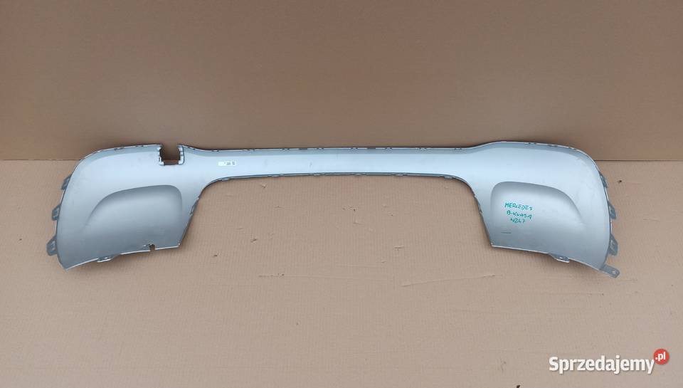 MERCEDES BKLASA W247 DOKŁADKA ZDERZAKA TYŁ listwy na zderzak sprzedam