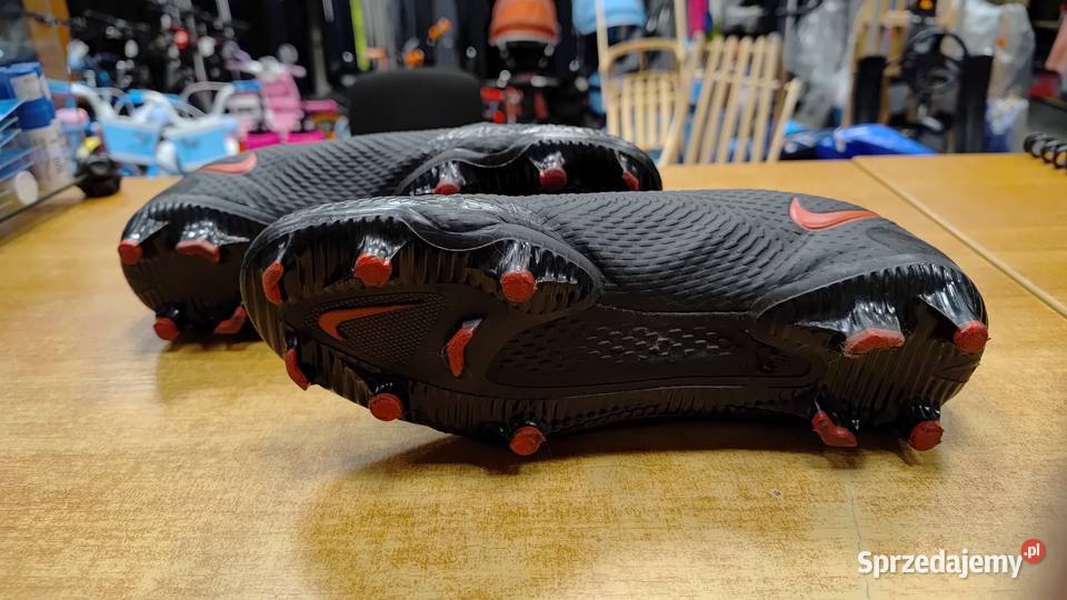 Buty piłkarskie Nike korki Dębica sprzedam