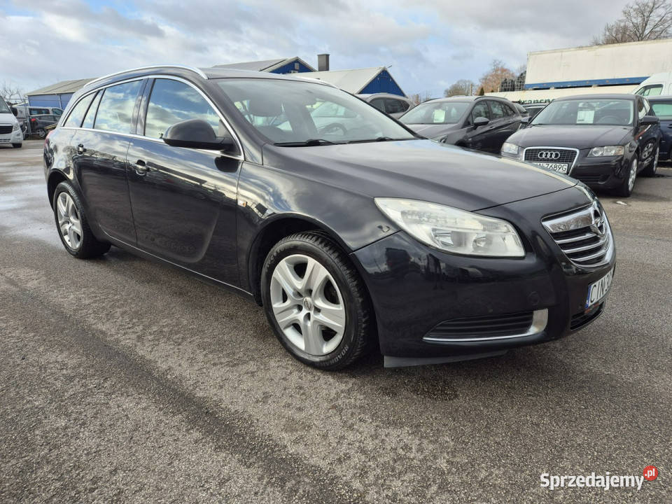 Opel Insignia Kombi 18 16v 140 Zarejestrowana A autoalarm