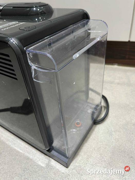 Ekspres DeLONGHI EN560B Nespresso Latissima