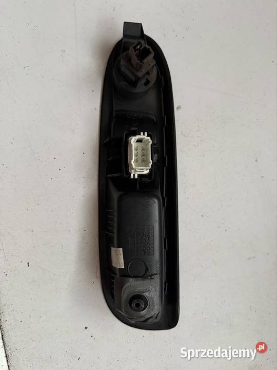 przełącznik sterowania szyb prawy Renault Clio wielkopolskie Ostrów Wielkopolski