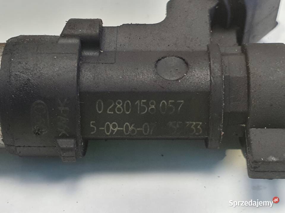 WTRYSKIWACZ Peugeot 307 16 16V wtrysk 0280158057 Wtryskiwacze Chełm