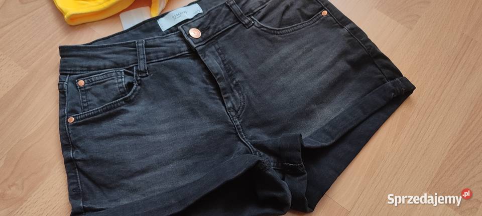 Zestaw spodenki jeans czarne przecierane body żółty/złoty Połomia