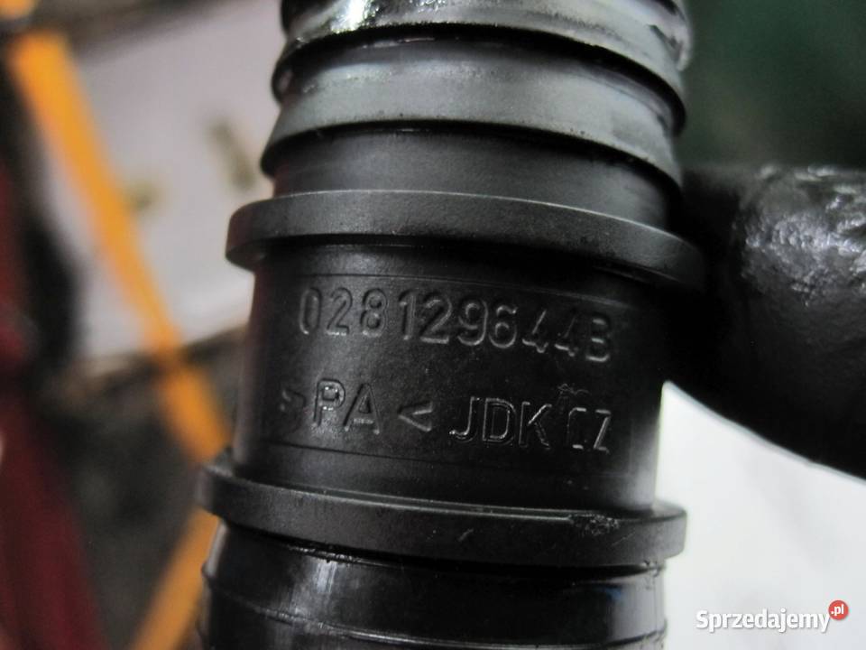 AUDI A4 20 TDI CJC 140 13r 146 Rura przewód odmy