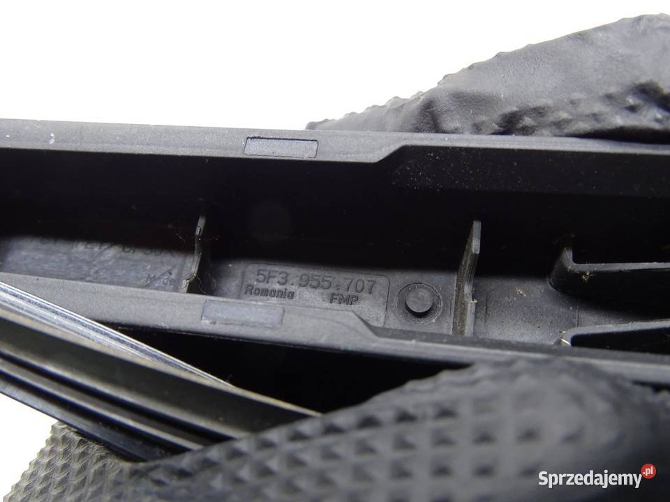 RAMIĘ PIÓRO WYCIERACZKI TYŁ 5F3955707 SEAT LEON sprzedam