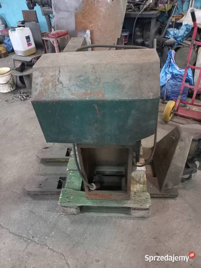 Przecinarka piła tarczowa ścierna do cięcia Podchojny