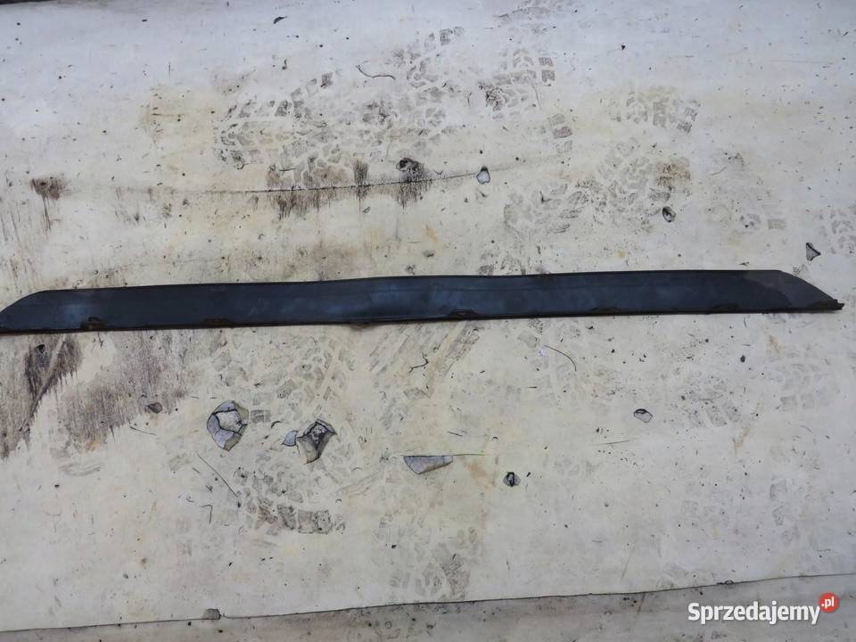 DOKŁADKA ZDERZAKA PRZÓD AURIS II LIFT KOMBI osobowe lubelskie