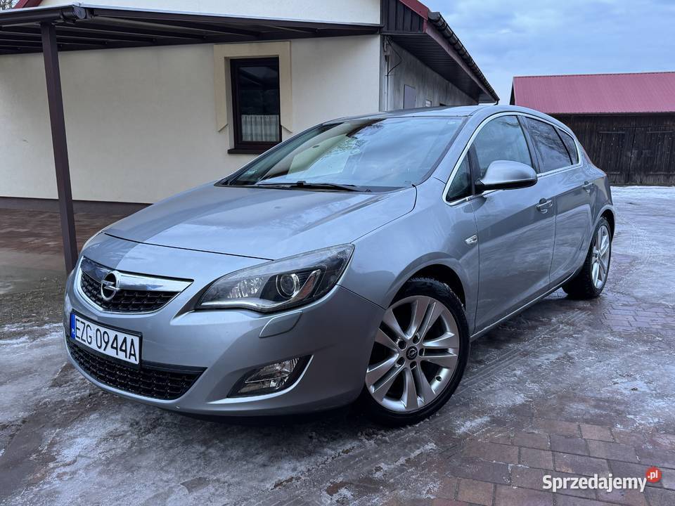 Opel astra J IV 17 cdti 2010 Prywatne Zgierz