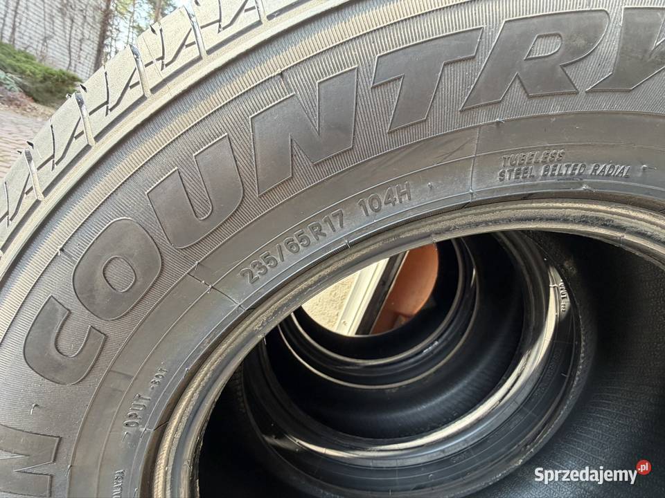 Opony Letnie Toyo Open Country UT 2356517 104H 17cale Samochodowe Kobyłka