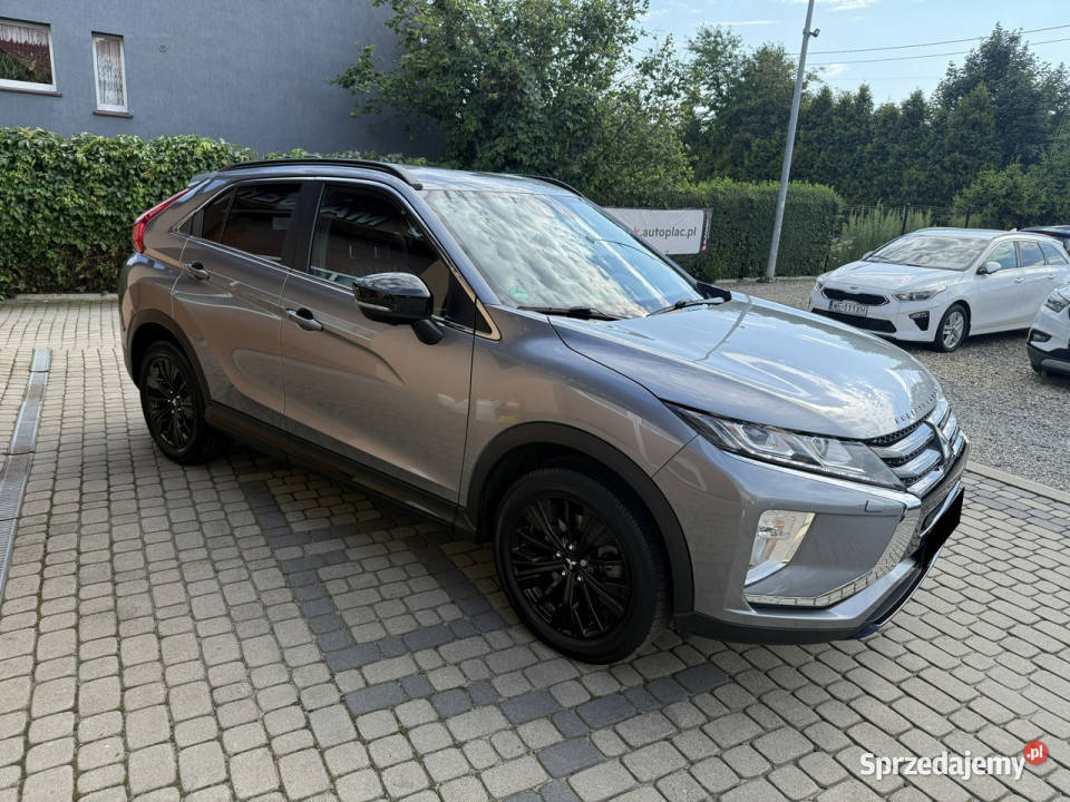 Mitsubishi Eclipse Cross 15 TMIVEC 163 Automat światła do jazdy dziennej Orzech sprzedam