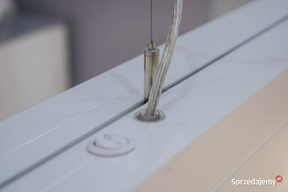 Lampa wisząca LED 2m Biuro Stylizacja paznokci Wrocław