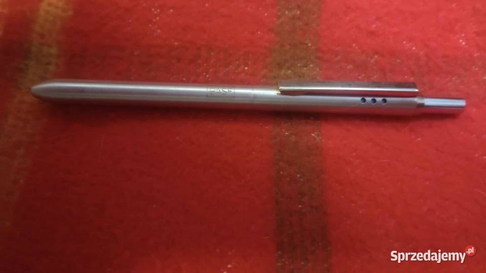 Stary bsolidny długopis 4 kolorowy BASFunikat Artykuły szkolne Szczebrzeszyn