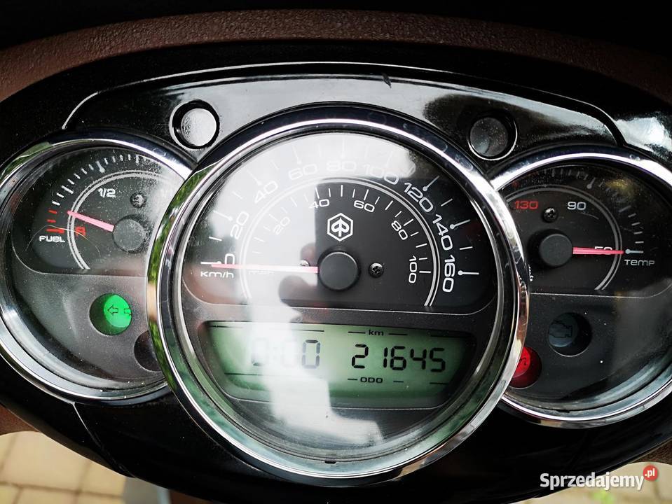 PIAGGIO BEVERLY CRUISER 300ie 10r italmotopila czterosuwowy Piła