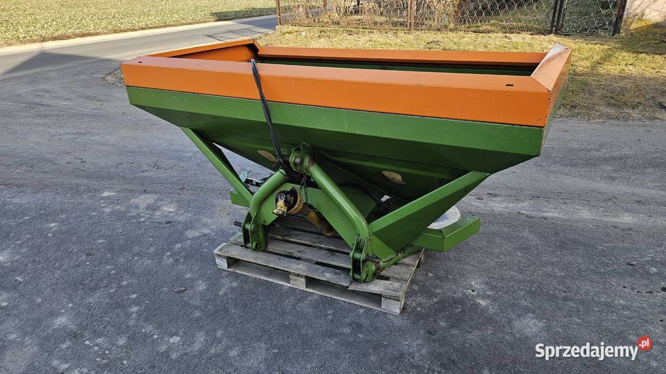 Rozsiewacz amazone zau 1501 bez korozji Brodnica
