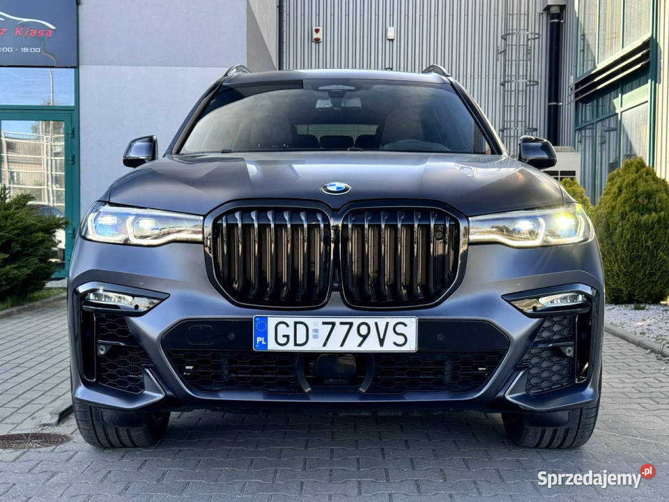 BMW X7 M50d Dark Shadow 1 właściciel Noktowizor Węgrzce sprzedam
