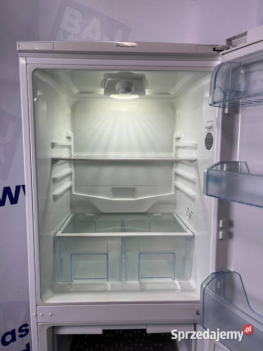 LODÓWKA Amica 162 Klas A DostawaGwarancja Pozostałe Wiejca sprzedam