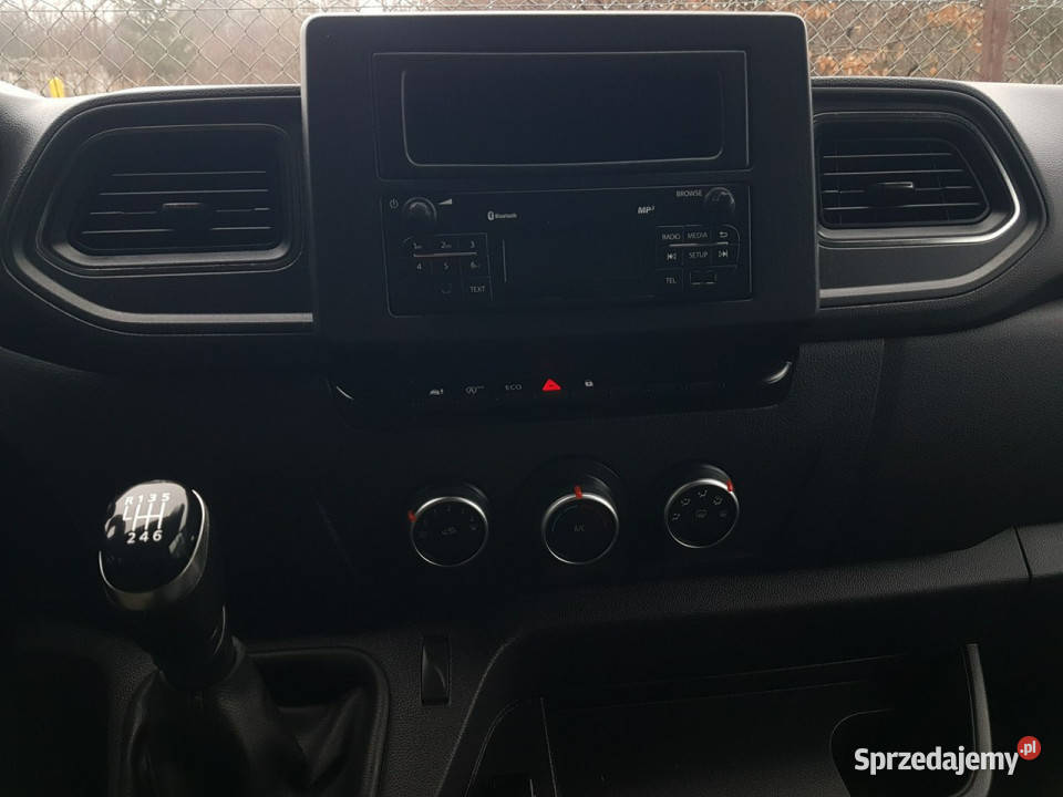 Renault Master KONTENER 8EP 422x223x223 KLIMA 146KM Poręba sprzedam