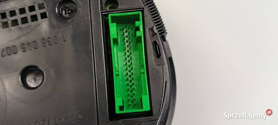 LICZNIK ZEGAR VOLKSWAGEN GOLF IV 1J0919860 Lipno