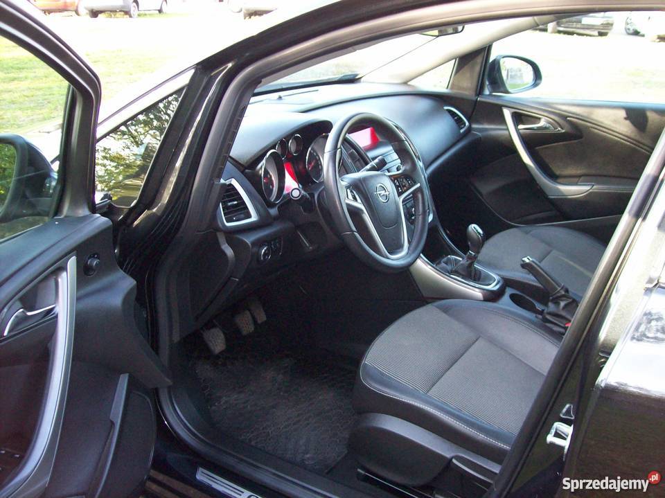 Opel Astra IV Sedan COSMO 4/5 Kroczyce