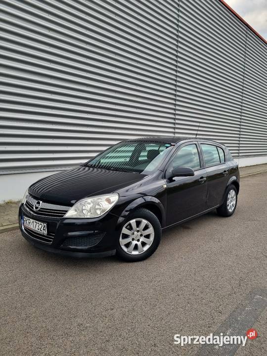 Opel Astra H 13 CDTI 6 biegów manualna