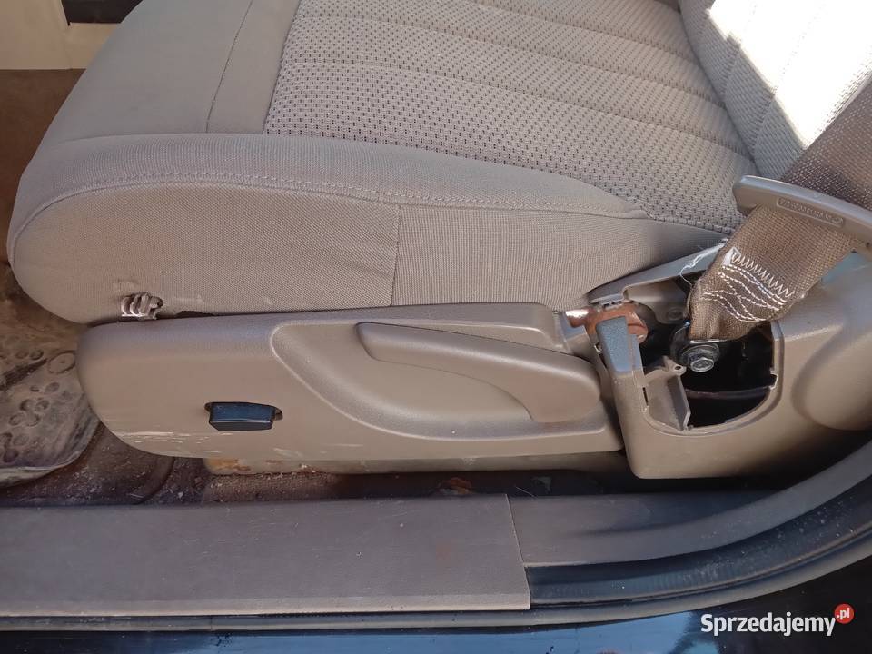 Okazyjna Jeep Cherokee Liberty 28 CRD automat nieuszkodzony mazowieckie Warszawa