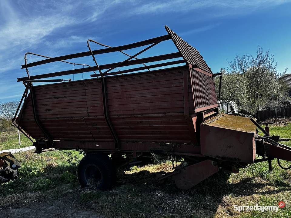 Przyczepa samozbierająca Agromet Kunów T055 lubelskie